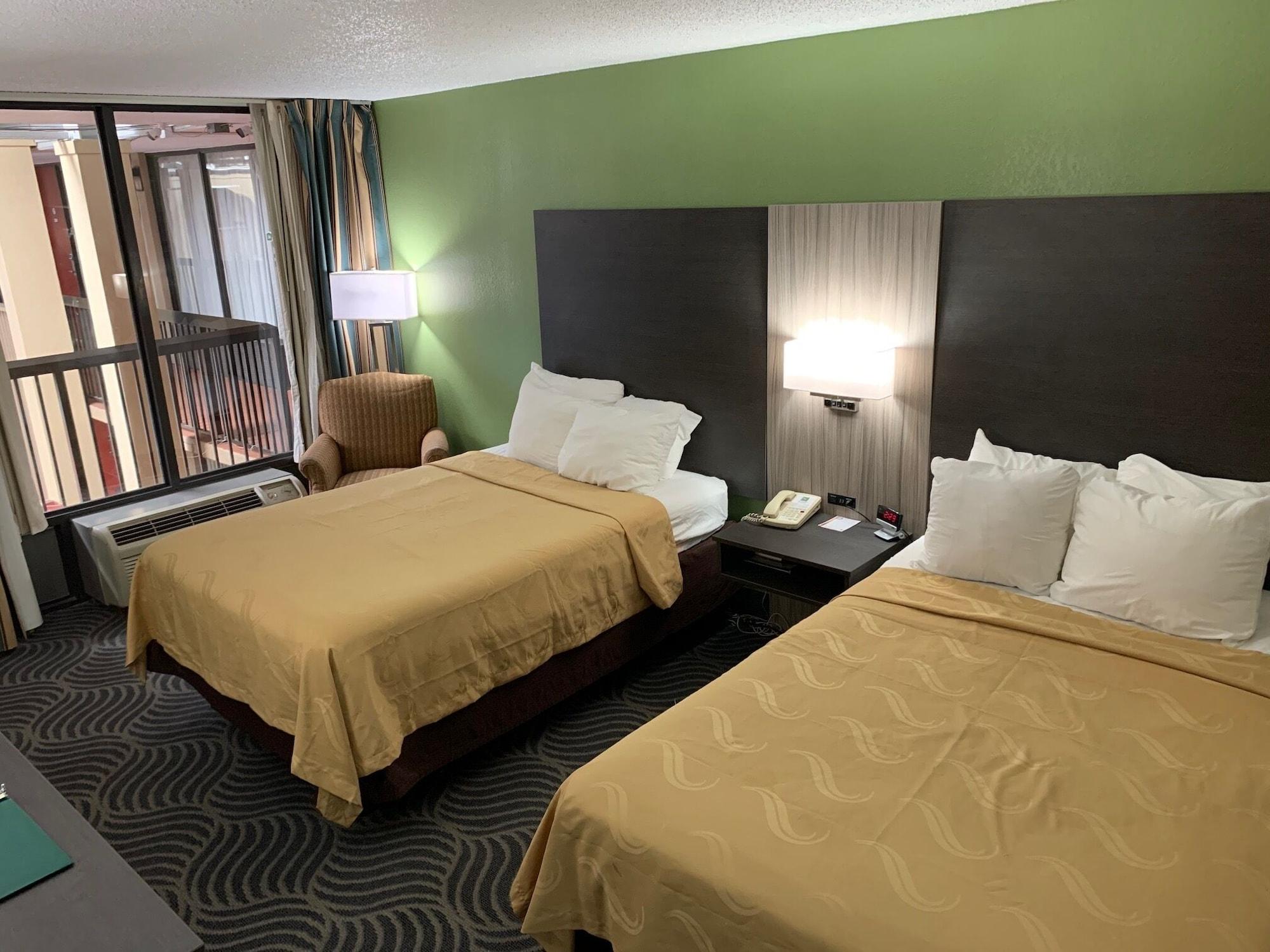Quality Inn Newport Luaran gambar